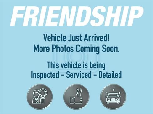 Used 2025 Chevrolet Silverado 1500 Custom RWD image 3