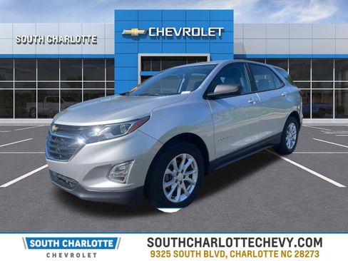 Used 2020 Chevrolet Equinox LS FWD image 1