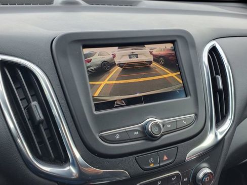 Certified 2023 Chevrolet Equinox LT FWD image 30