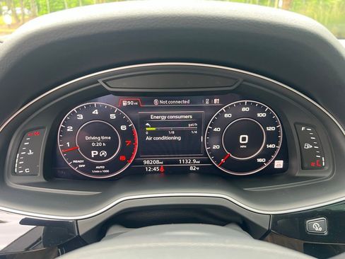 Used 2018 Audi Q7 3.0T Prestige w/ Prestige Package AWD/4WD image 24