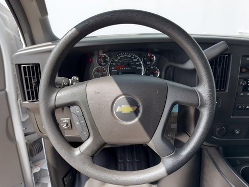 Used 2025 Chevrolet Express 2500 w/ Driver Convenience Package RWD image 10