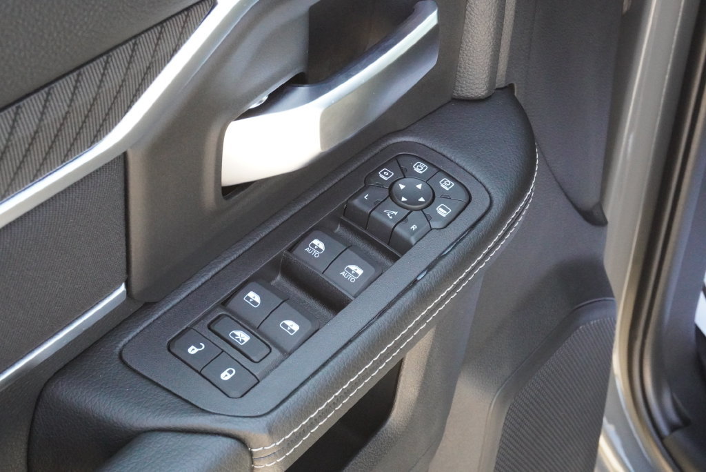 Used 2026 RAM 3500 Lone Star AWD/4WD image 28