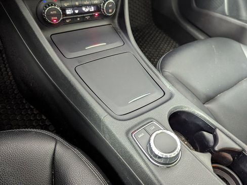 Used 2015 Mercedes-Benz GLA 250 4MATIC image 12