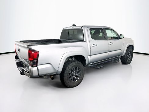 Used 2023 Toyota Tacoma SR5 w/ Technology Package AWD/4WD image 9