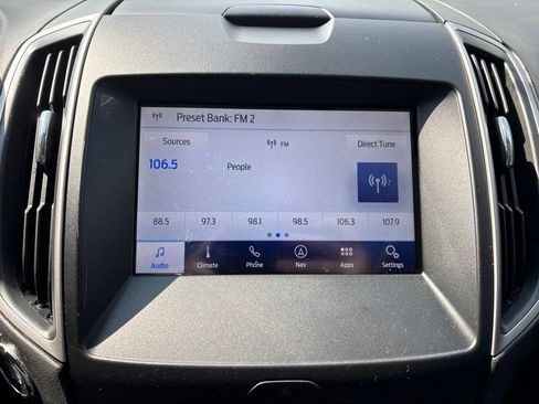 Used 2019 Ford Edge SEL w/ Equipment Group 201A AWD/4WD image 41