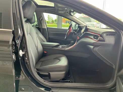 Used 2024 Toyota Camry SE w/ Audio Upgrade Package FWD image 33