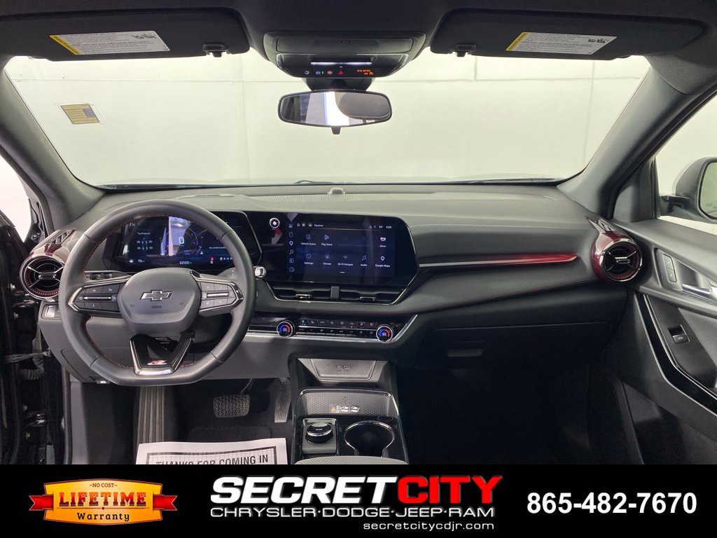 Used 2025 Chevrolet Equinox RS w/ Convenience Package III FWD image 25