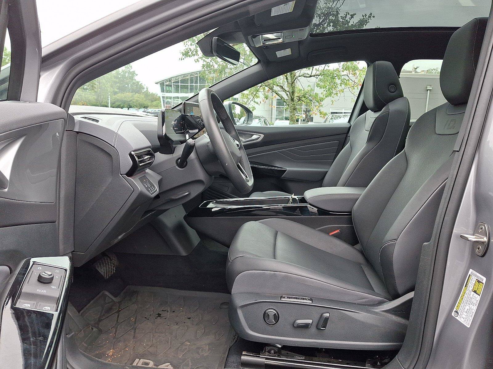 Used 2023 Volkswagen ID.4 Pro S AWD/4WD image 13