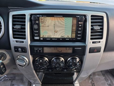 Used 2003 Toyota 4Runner Limited image 19
