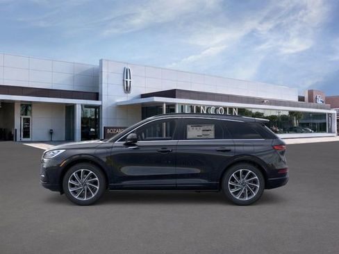 New 2026 Lincoln Corsair Grand Touring image 3