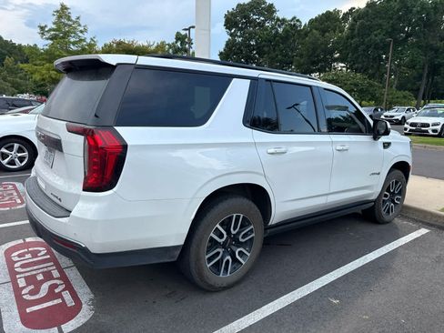 Used 2023 GMC Yukon AT4 w/ AT4 Premium Plus Package AWD/4WD image 4