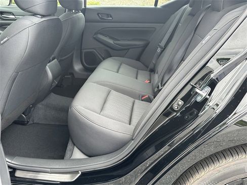 New 2025 Nissan Altima 2.5 SV w/ SV Special Edition Package image 15