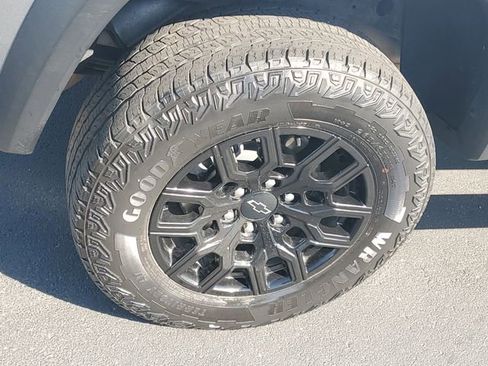 Certified 2023 Chevrolet Colorado Trail Boss w/ LPO, Skid Plate Package AWD/4WD image 5