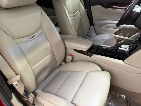 Used 2014 Cadillac XTS Luxury w/ Driver Awareness Package FWD image 28