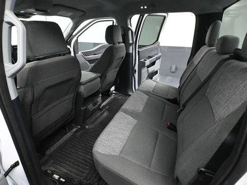 Used 2024 Ford F250 XLT w/ FX4 Off-Road Package image 36