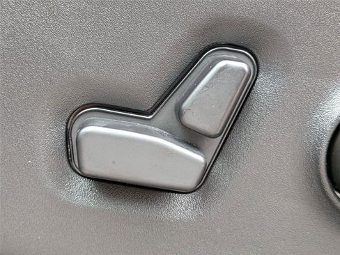 New 2026 Chrysler Pacifica Select image 23