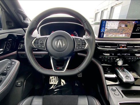 Used 2025 Acura MDX A-Spec image 5