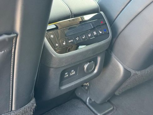 Used 2023 INFINITI QX60 Luxe image 13