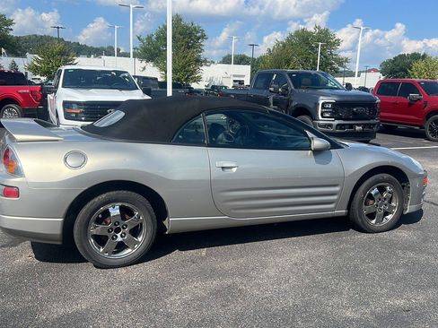 Used 2005 Mitsubishi Eclipse GS FWD image 5