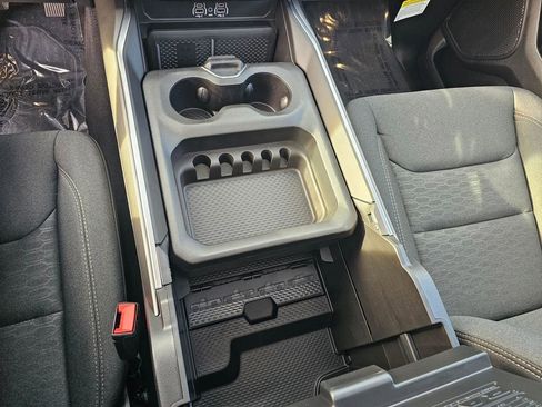 New 2026 RAM 1500 Big Horn AWD/4WD image 25