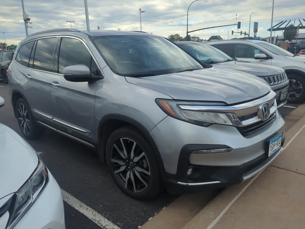 Used 2019 Honda Pilot Elite image 2