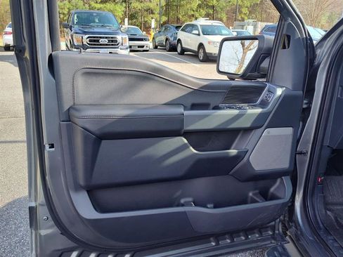 Used 2024 Ford F150 Lightning Lariat image 9