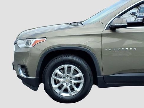Used 2020 Chevrolet Traverse LT FWD image 27
