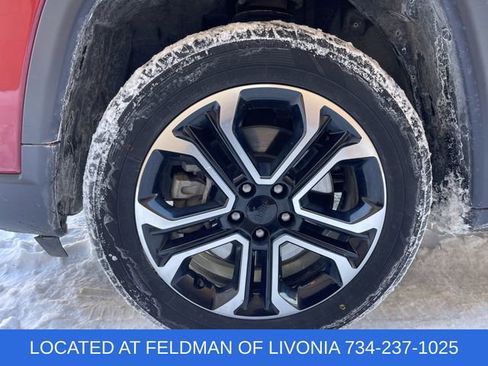 Used 2024 Jeep Compass Limited image 31