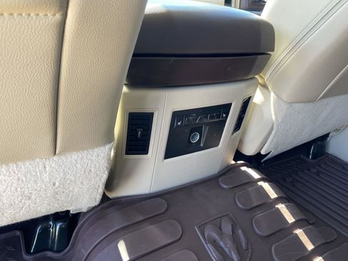 Used 2018 RAM 2500 Laramie w/ Protection Group image 26