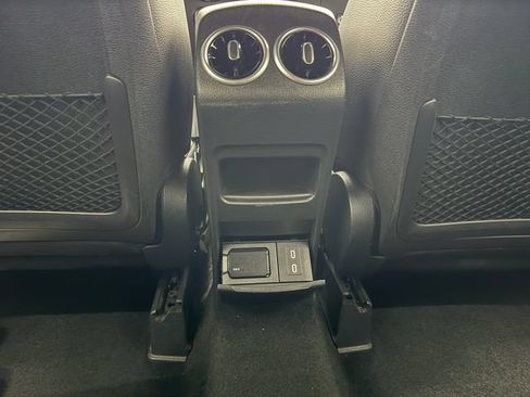 Certified 2024 Mercedes-Benz GLB 250 image 39