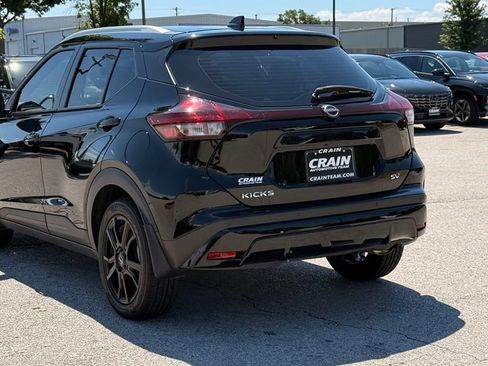 Used 2024 Nissan Kicks SV FWD image 5