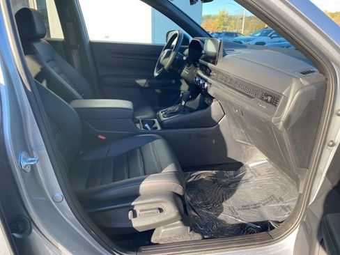 Certified 2025 Honda CR-V Sport-L image 47