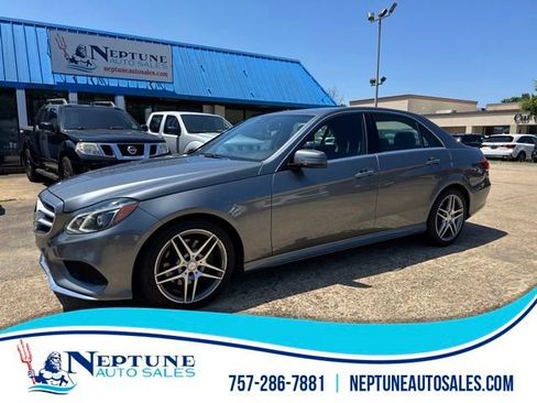Used 2016 Mercedes-Benz E 350 4MATIC Sedan w/ Premium Package image 1