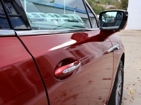 Certified 2024 Buick Enclave Premium image 38