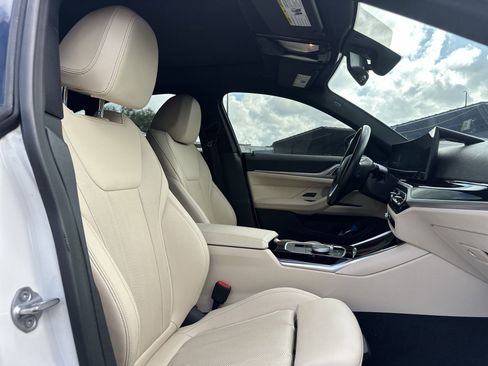 Used 2024 BMW i4 eDrive40 RWD image 24