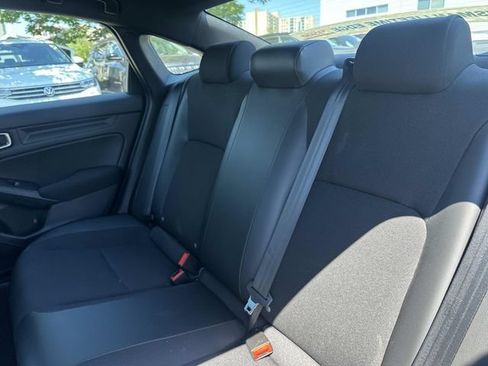 Used 2023 Honda Civic Sport image 16