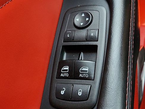 Used 2015 Dodge Challenger R/T Plus RWD image 22