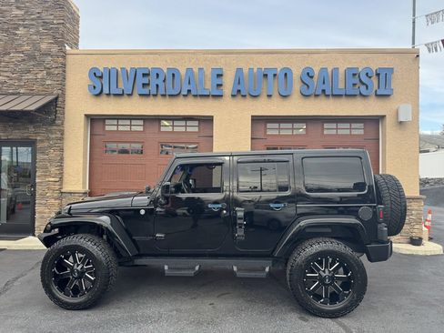 Used 2015 Jeep Wrangler Unlimited Sahara image 1