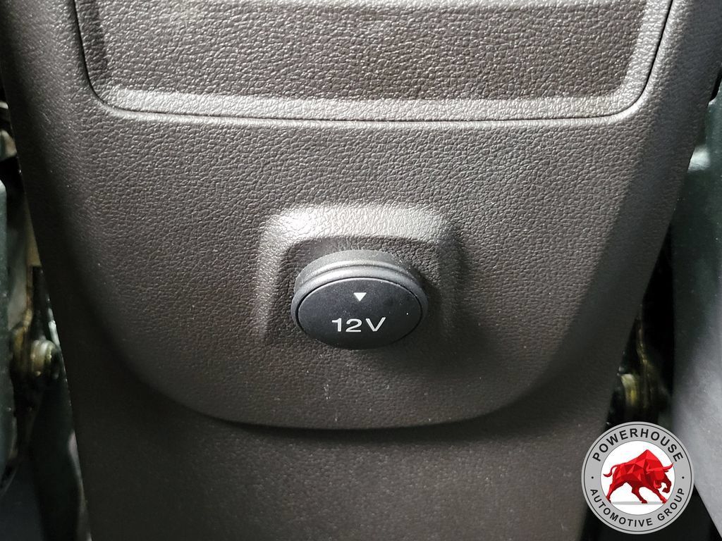 Used 2016 Ford Escape SE FWD image 17