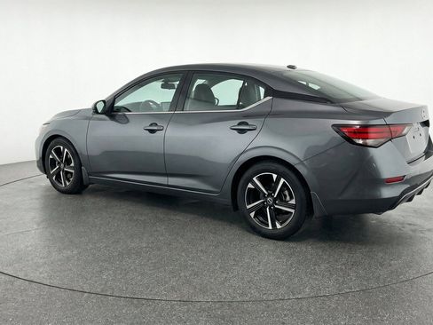 Used 2025 Nissan Sentra SV FWD image 6