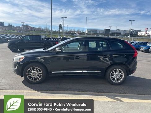 Used 2016 Volvo XC60 T5 image 4
