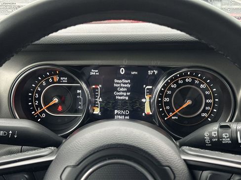 Used 2021 Jeep Wrangler Unlimited Sport image 15