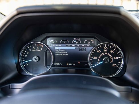 Used 2017 Ford F150 Lariat w/ Equipment Group 502A Luxury image 23