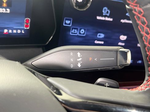 Used 2024 Chevrolet Traverse RS w/ LPO, Floor Liner Package image 17