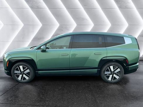 New 2026 Hyundai Ioniq 9 SEL image 8