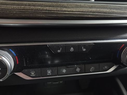 Used 2019 Nissan Altima 2.5 Platinum FWD image 15