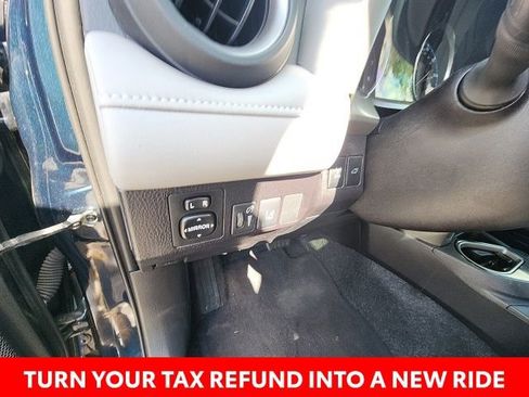 Used 2018 Toyota RAV4 Limited w/ Advanced Technology Package image 24