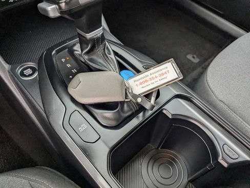 Used 2025 Kia K4 LXS image 30