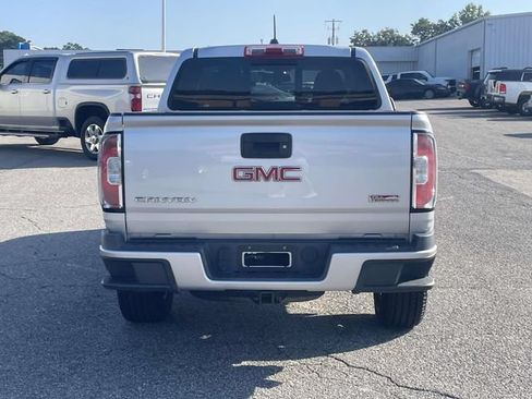 Used 2017 GMC Canyon SLE w/ All Terrain Package AWD/4WD image 5