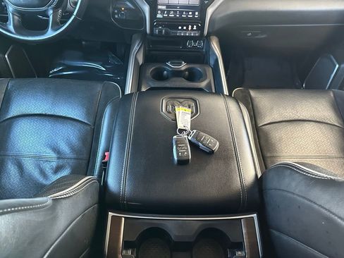 Used 2022 RAM 3500 Laramie image 21